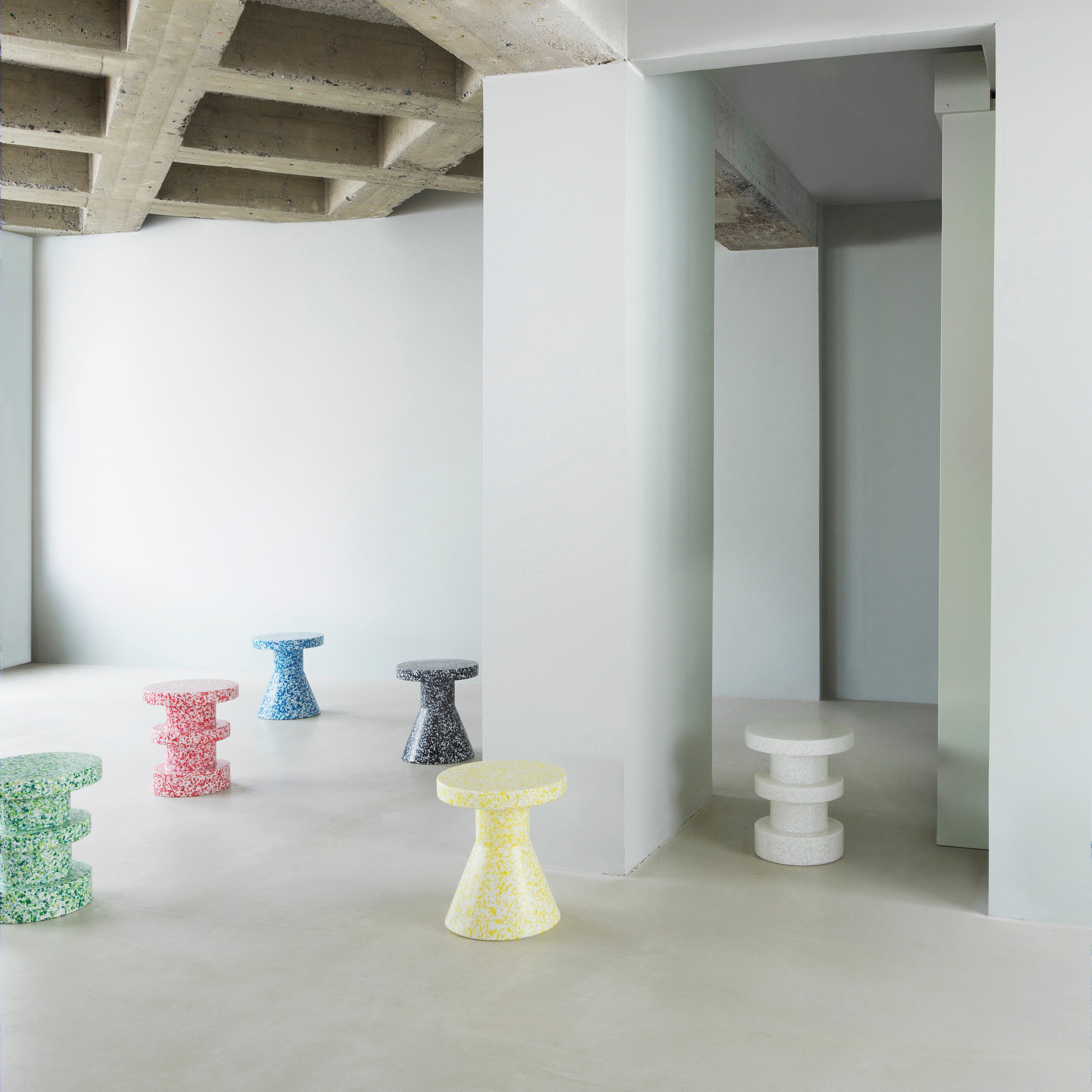 Bit Stool: Stacking