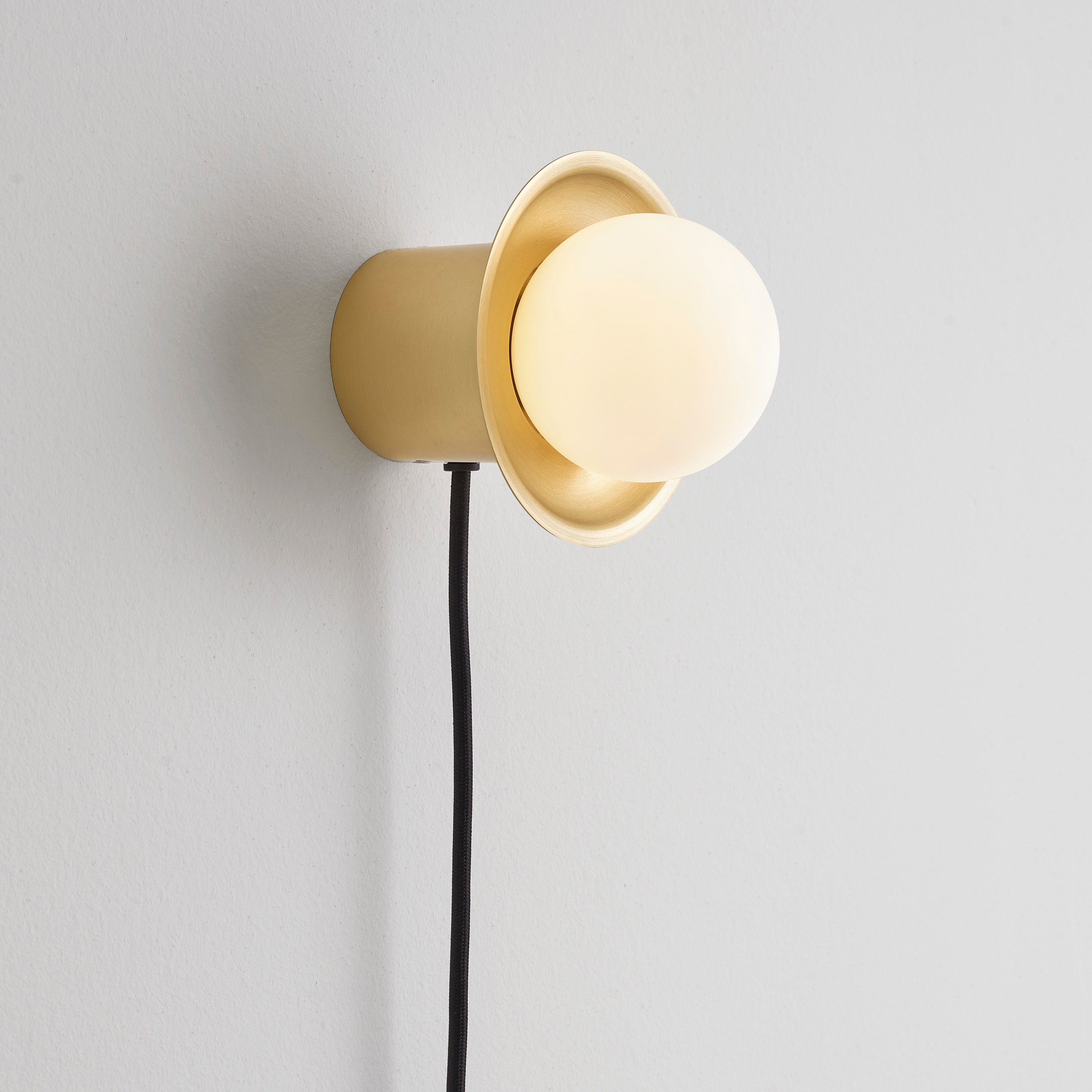 Janed Wall Light with Cable