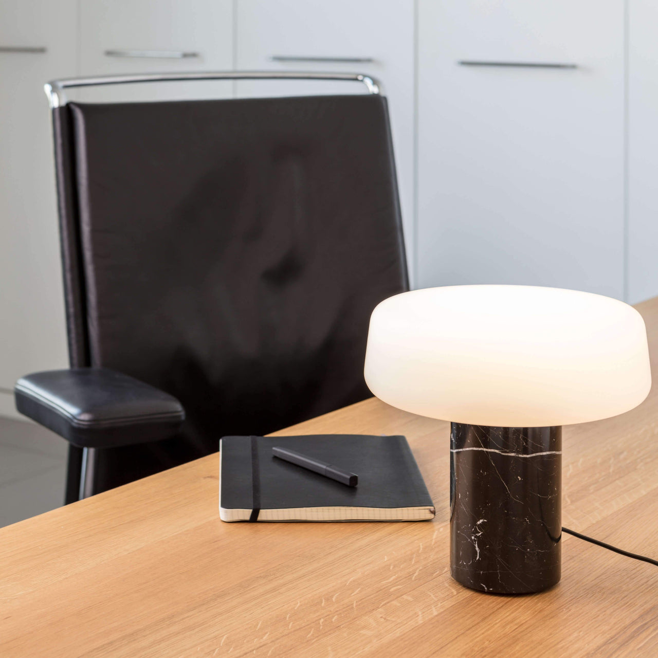 Solid Table Lamp