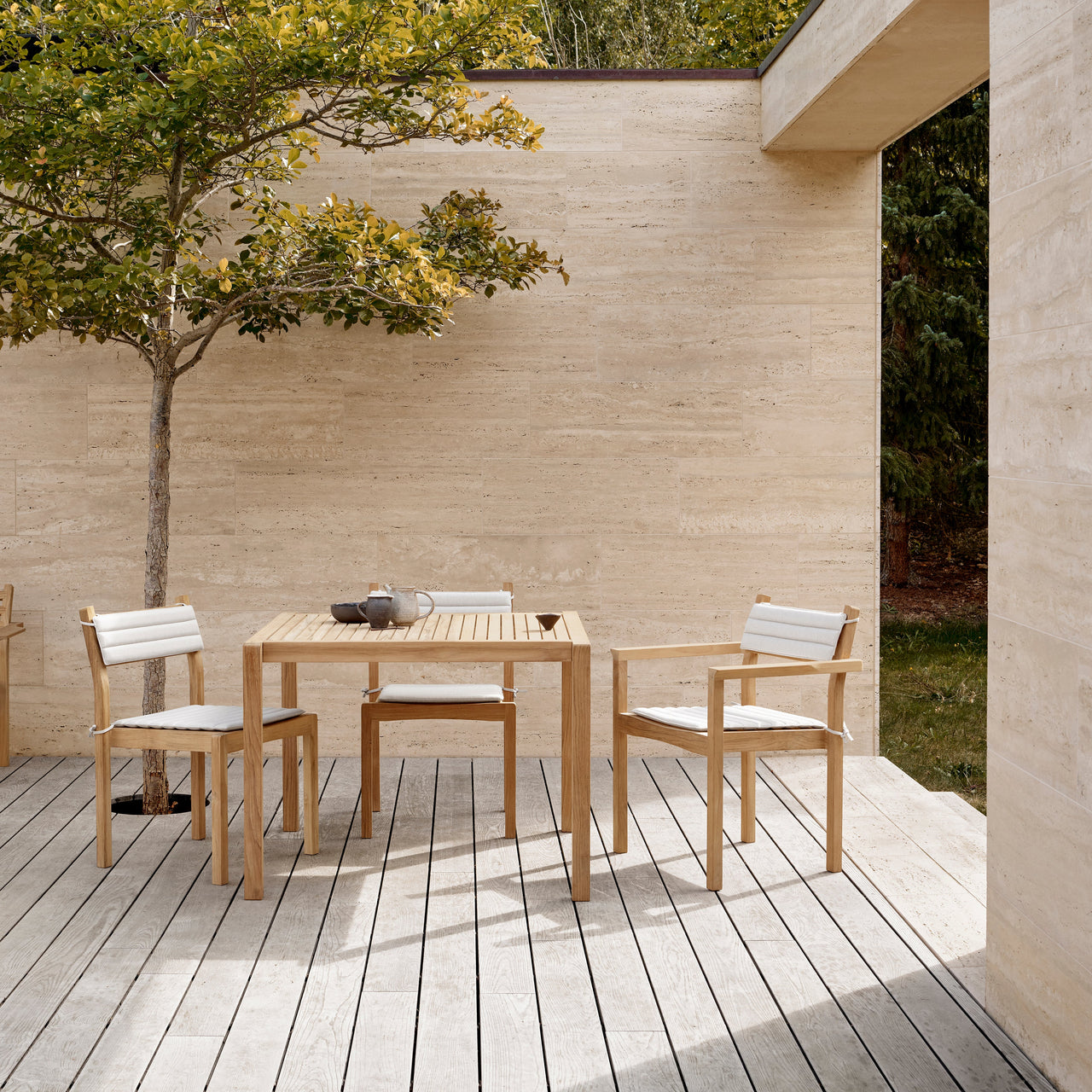 AH502 Outdoor Dining Chair with Armrest: Stacking