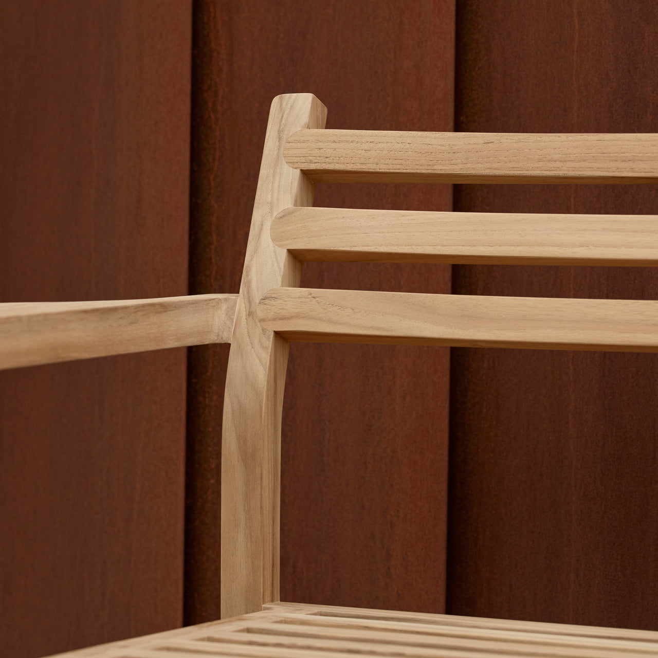 AH601 Outdoor Lounge Chair