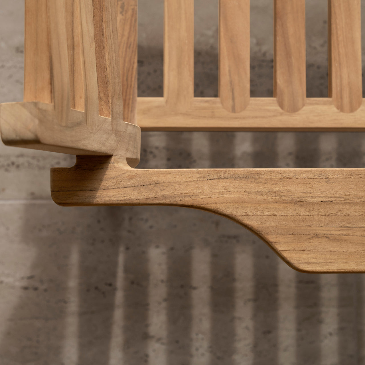 AH601 Outdoor Lounge Chair
