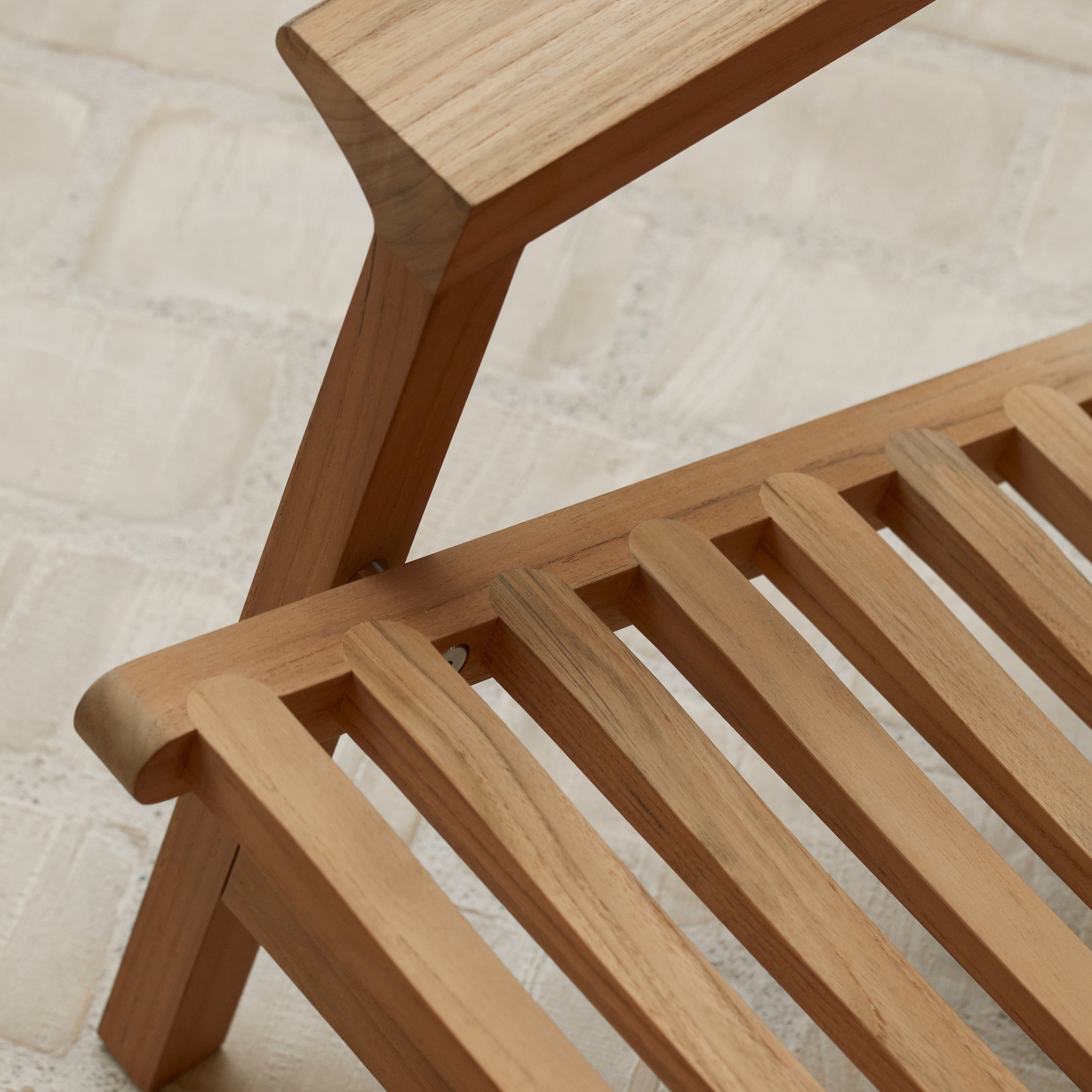 AH603 Outdoor Deck Chair