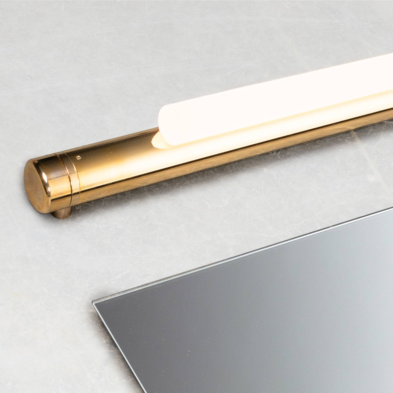 Pipeline 125.5 Ceiling/Wall Light