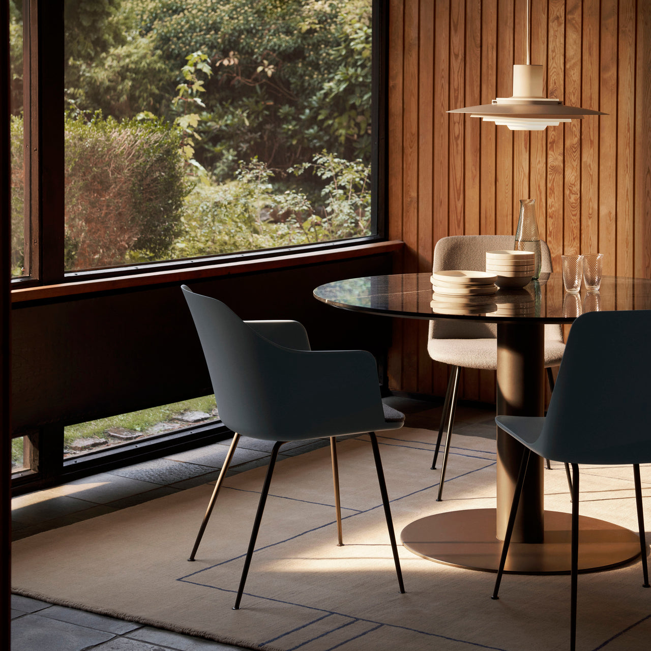Rely Armchair HW34