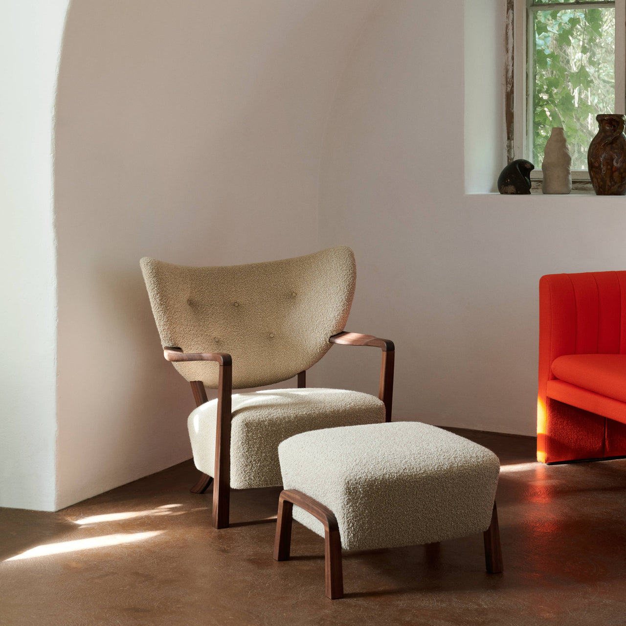 Wulff Lounge Chair ATD2 + Pouf ATD3