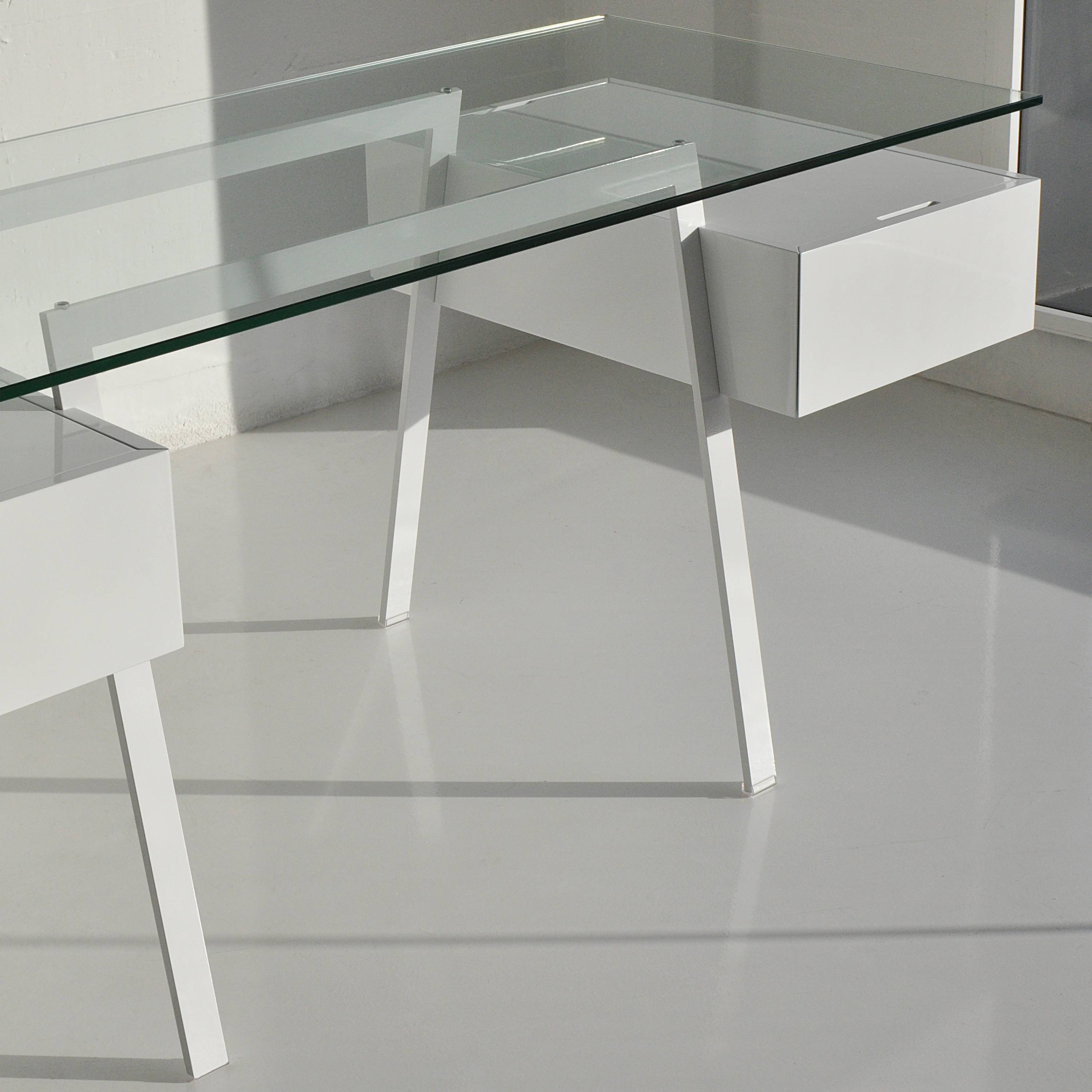 Homework 2 Desk: Single Drawers with Glass Top