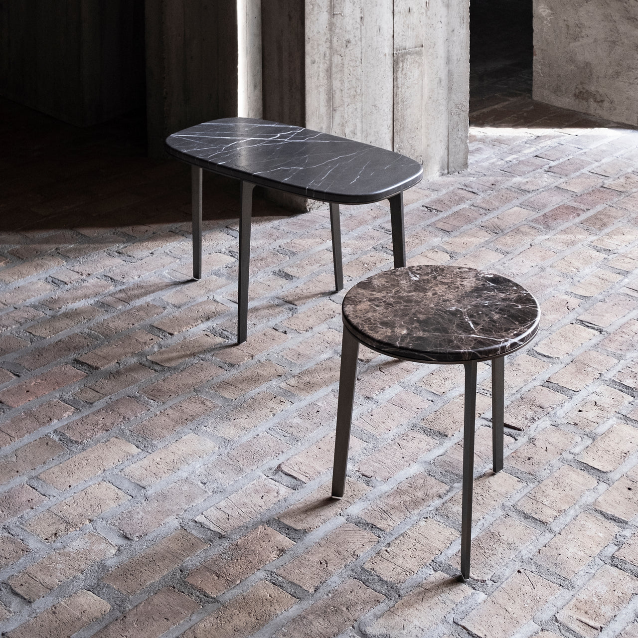 Round Side Table