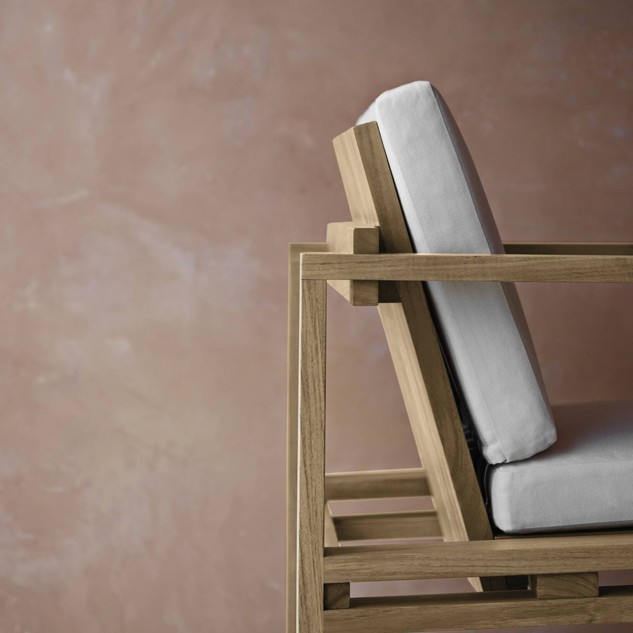 BK10 Dining Chair