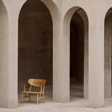 CH22 Lounge Chair