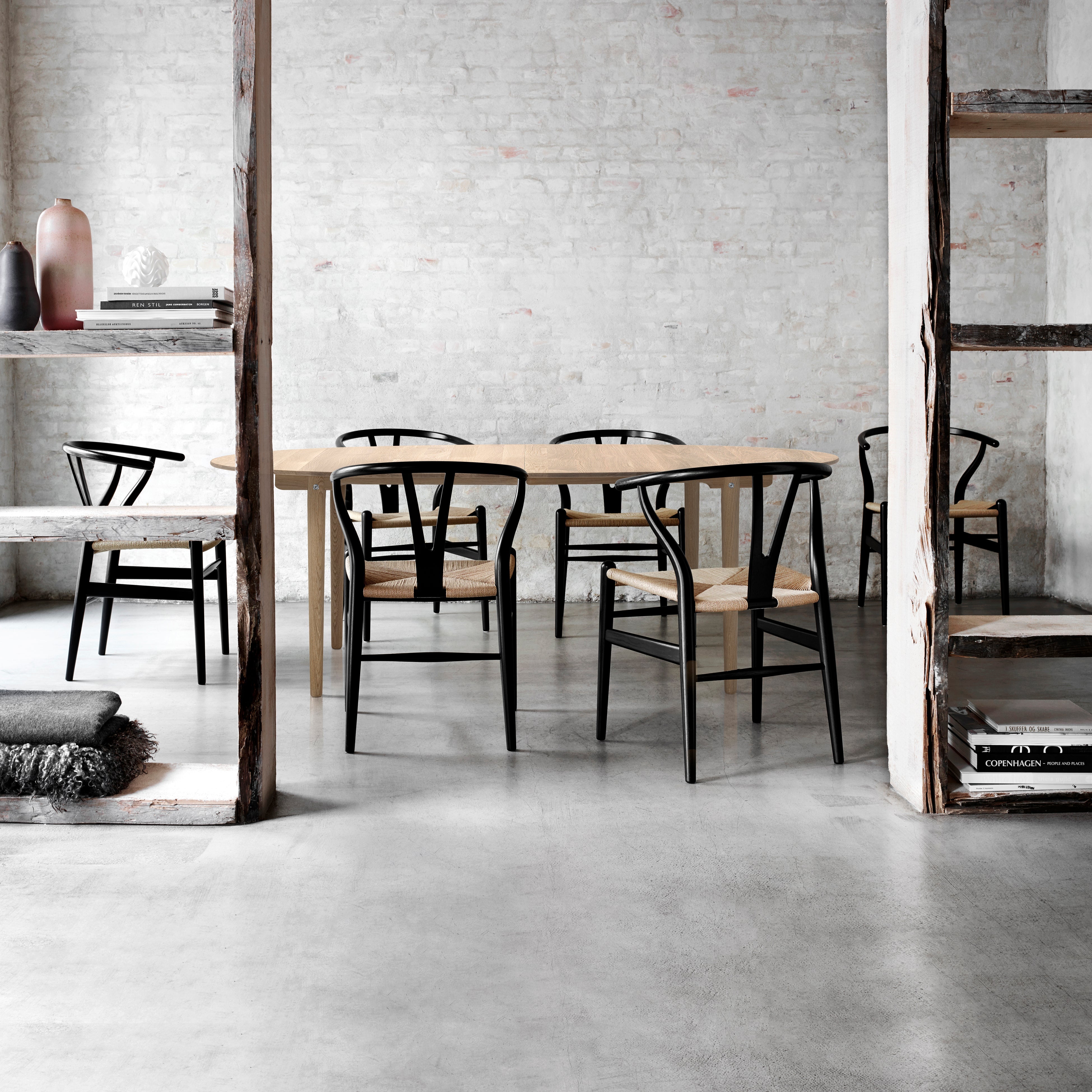 CH338 Dining Table