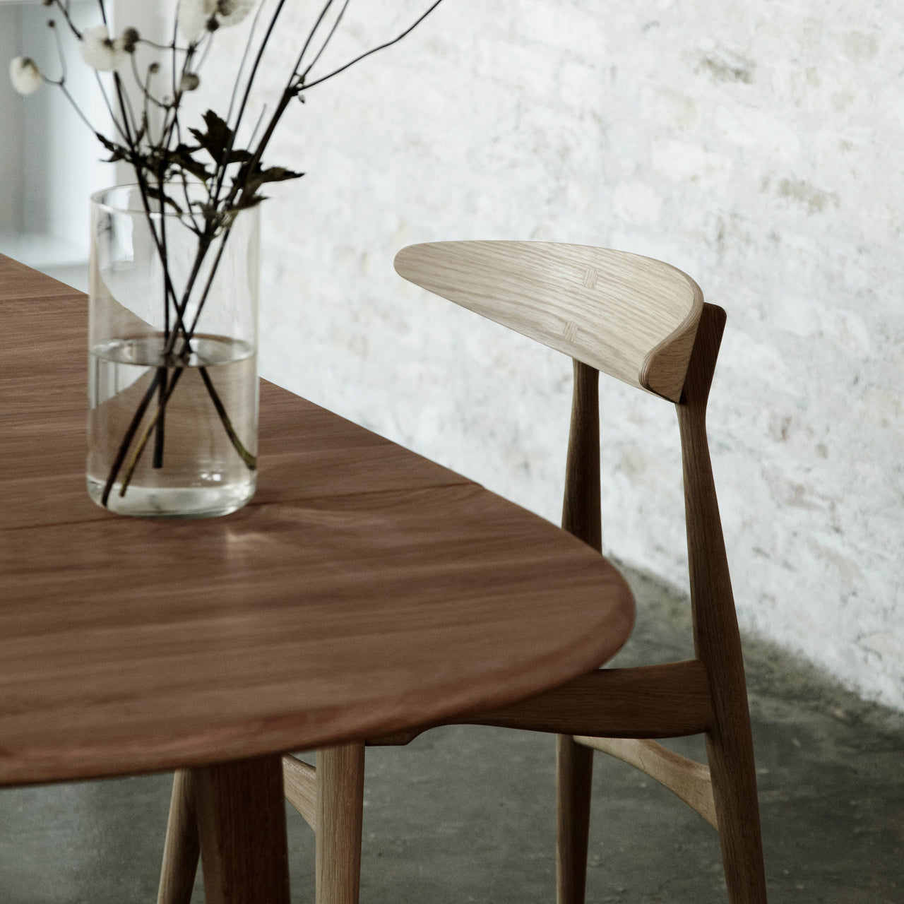 CH33P Chair: Oak