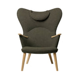 CH78 Mama Bear Lounge Chair: Oiled Oak + With Neck Pillow