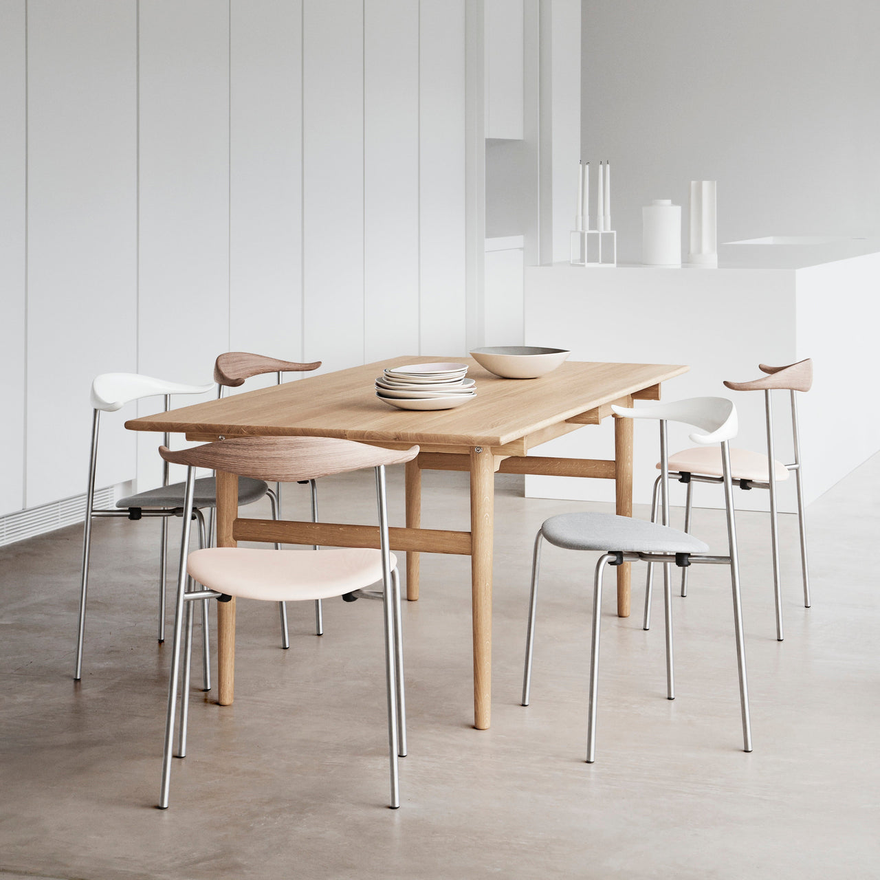 CH327 Dining Table