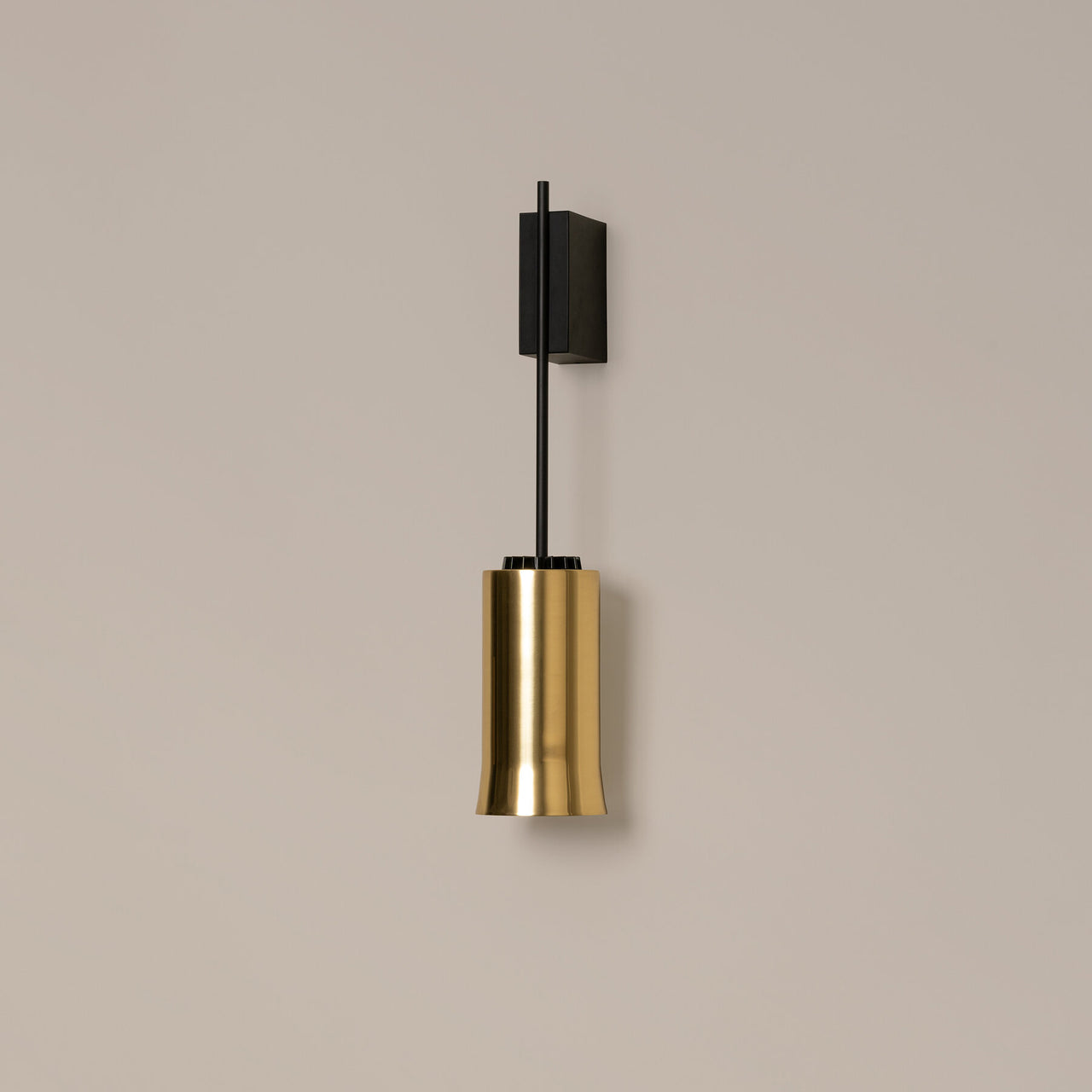 Cirio Wall Lamp