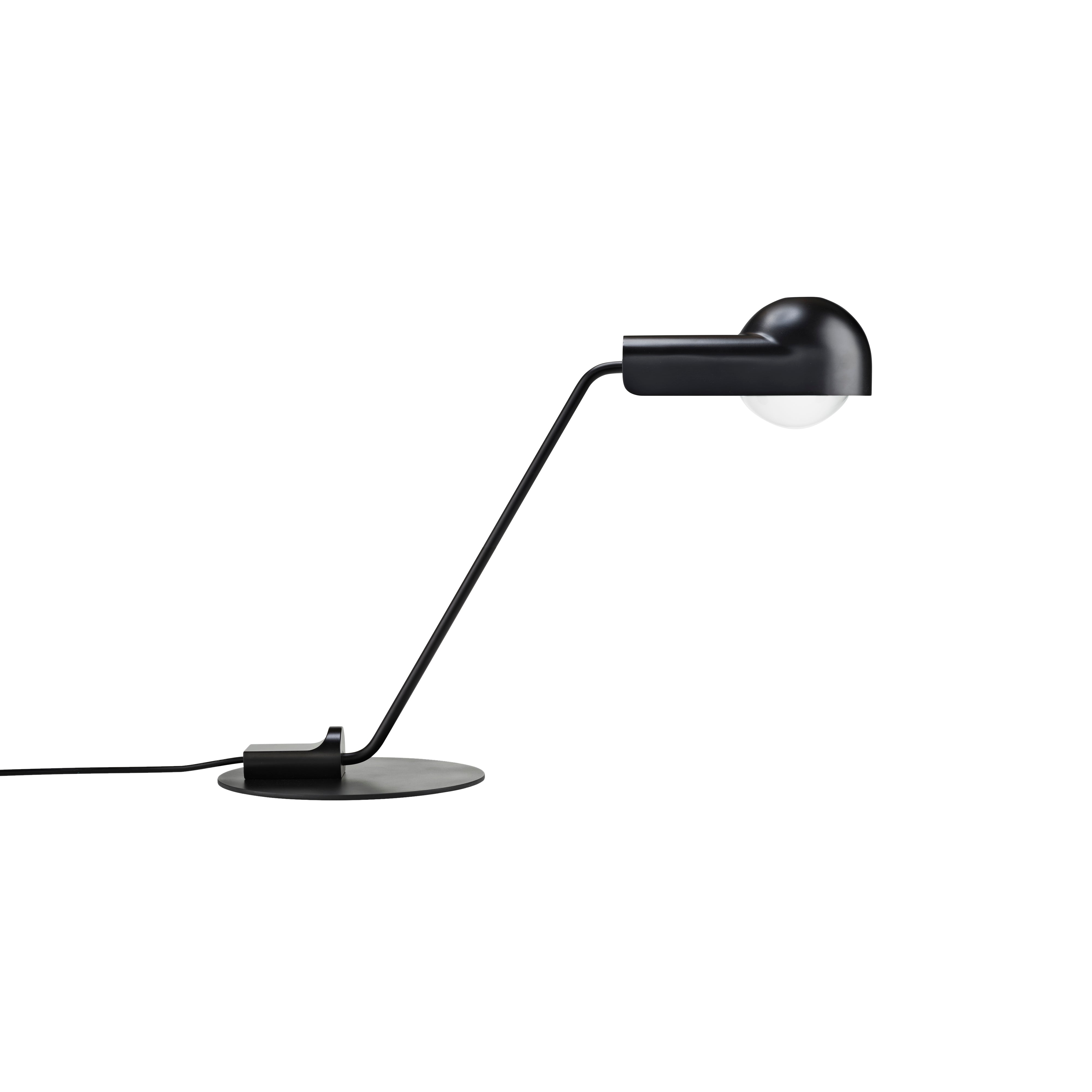 Domo Table Lamp: Black