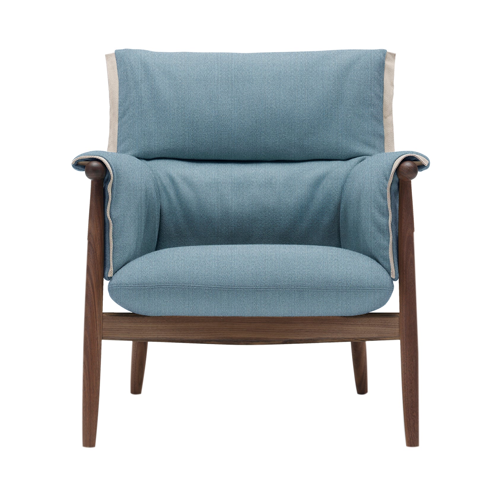 E015 Embrace Lounge Chair: Natural Edging Strip + Oiled Walnut