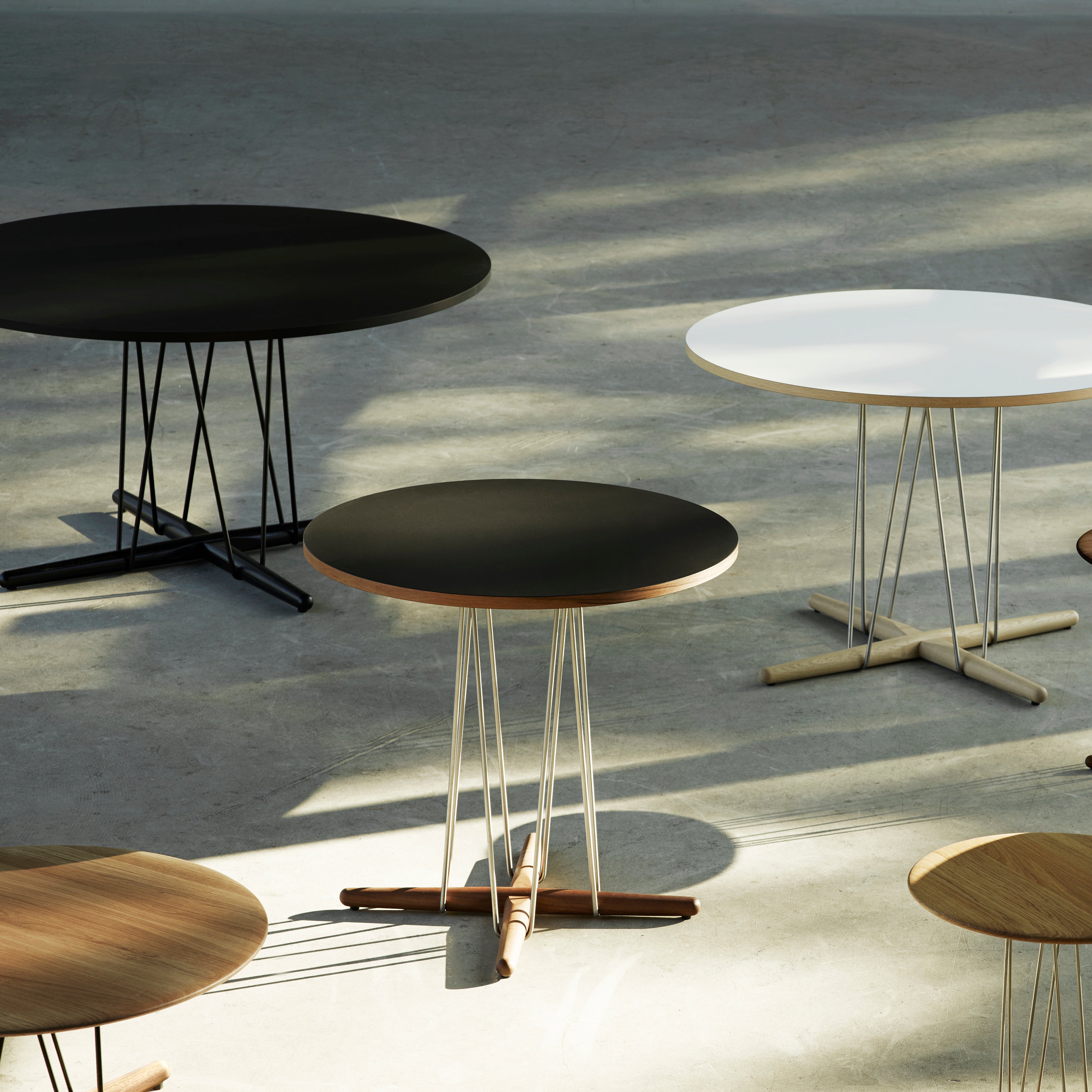 E021 Embrace Lounge Table