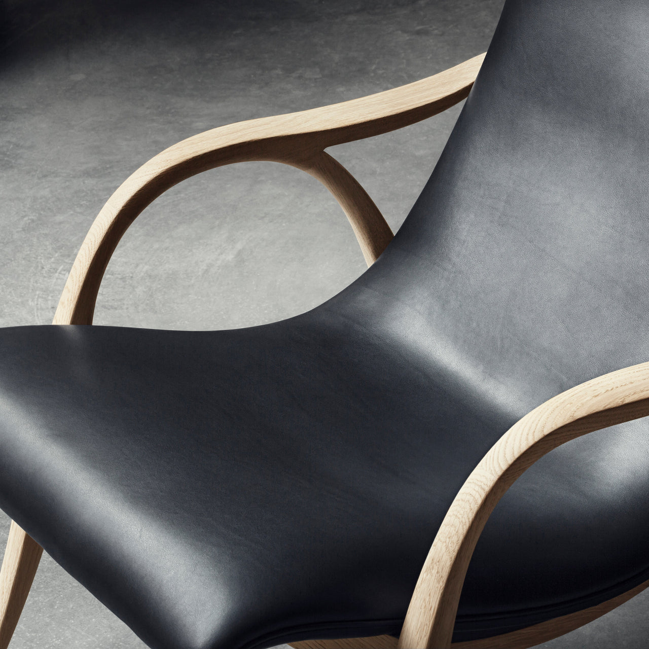 FH429 Signature Chair