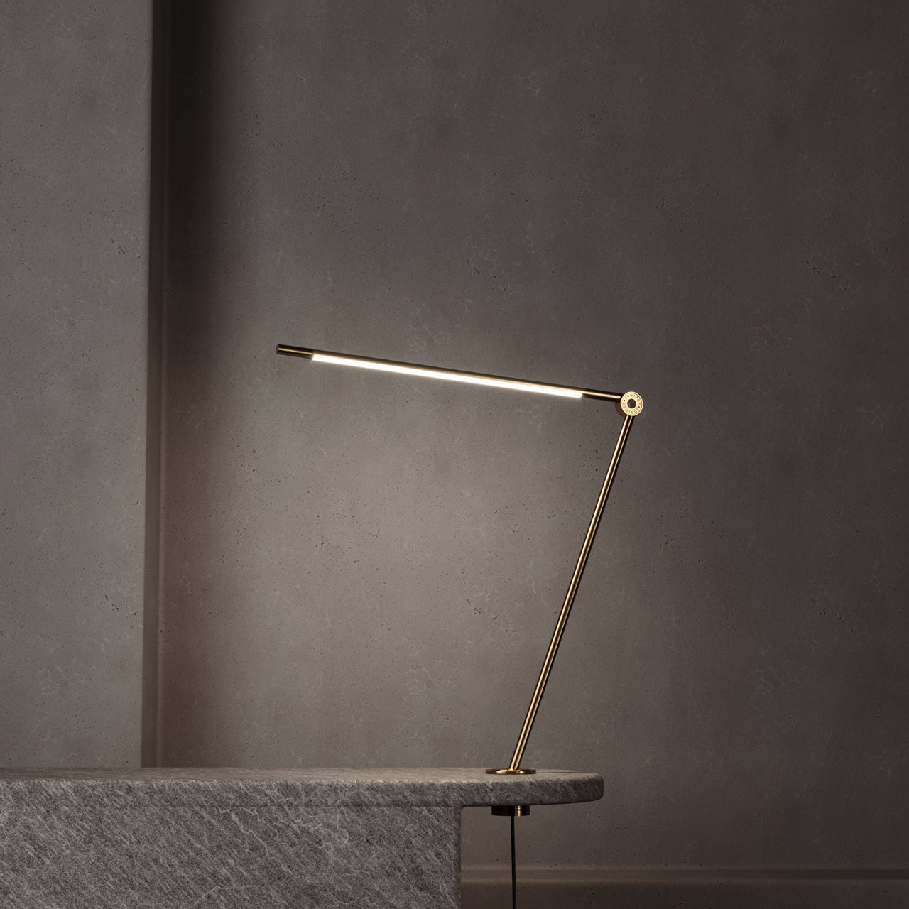 Thin Task Lamp