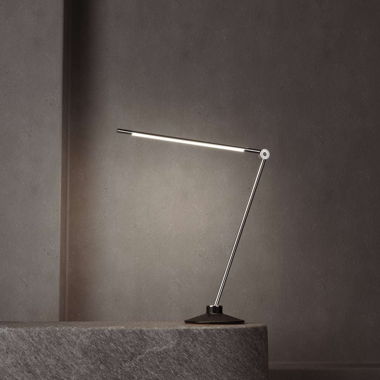 Thin Task Lamp