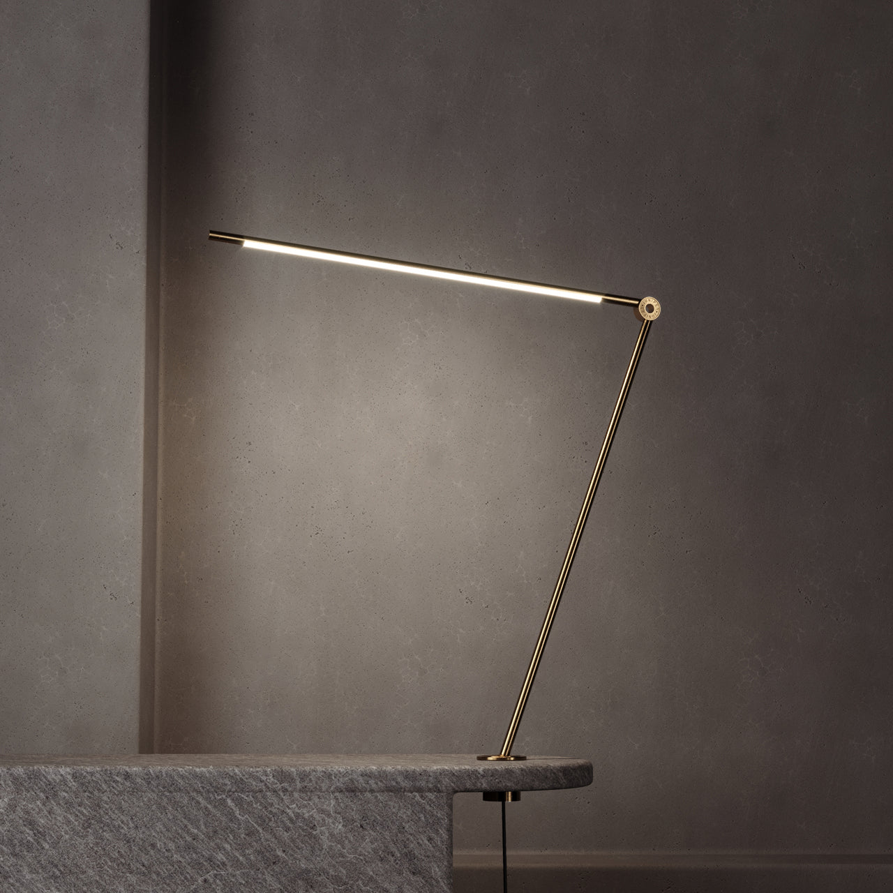 Thin Task Lamp