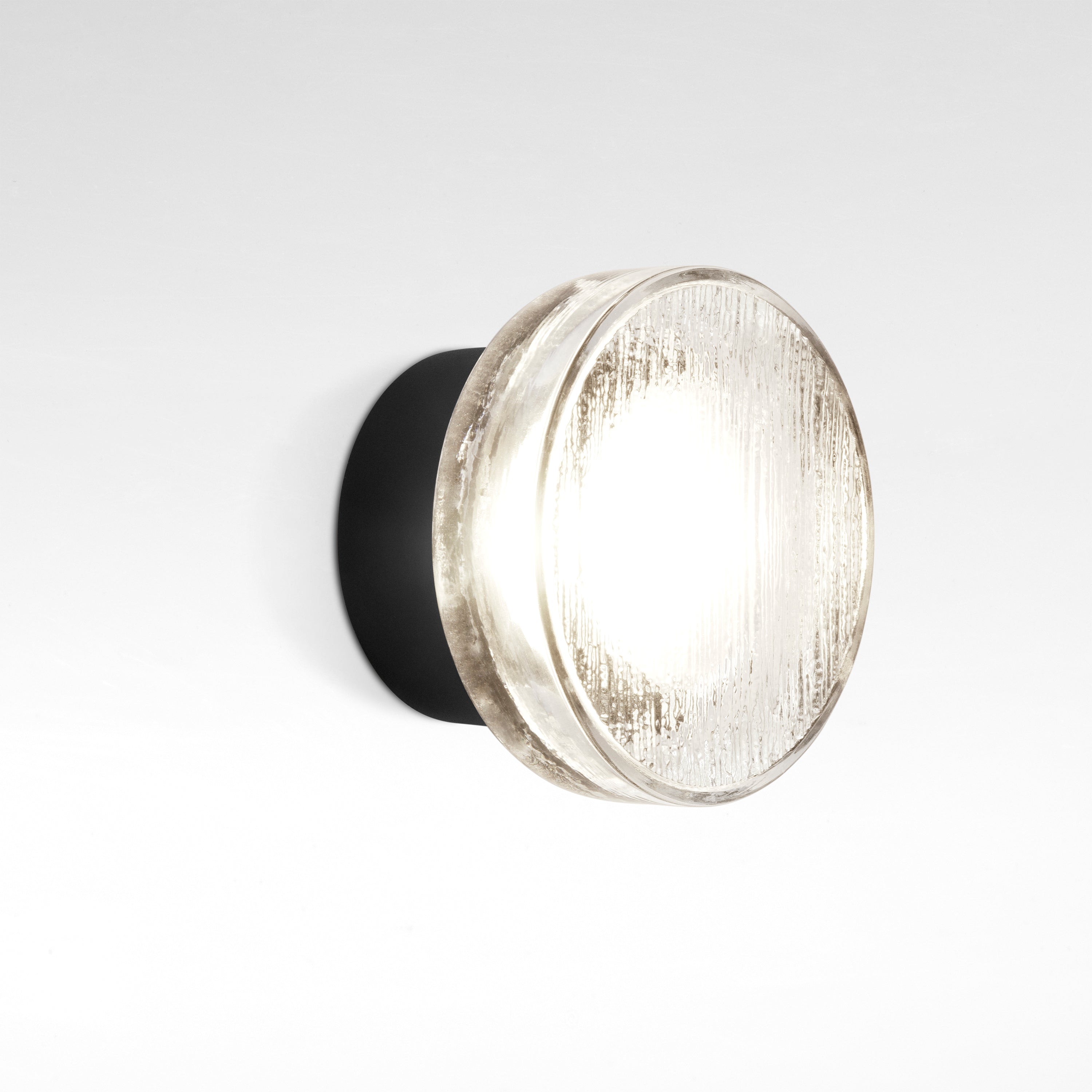 ROC Outdoor Wall Light: Quick Ship