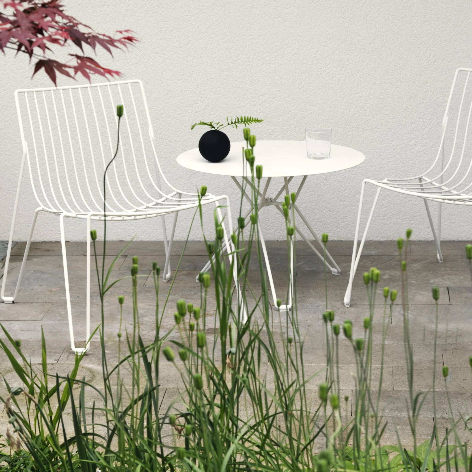 Tio Stacking Easy Chair