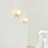 Miira Wall Lamp