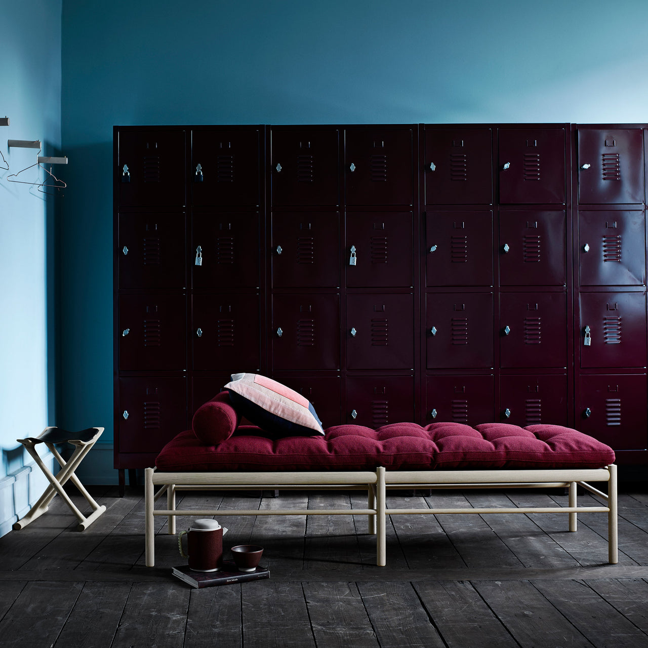OW150 Daybed