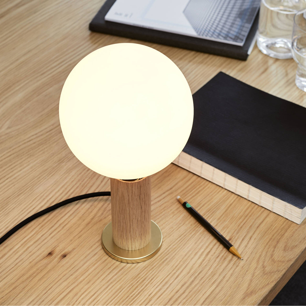 Knuckle Table Lamp