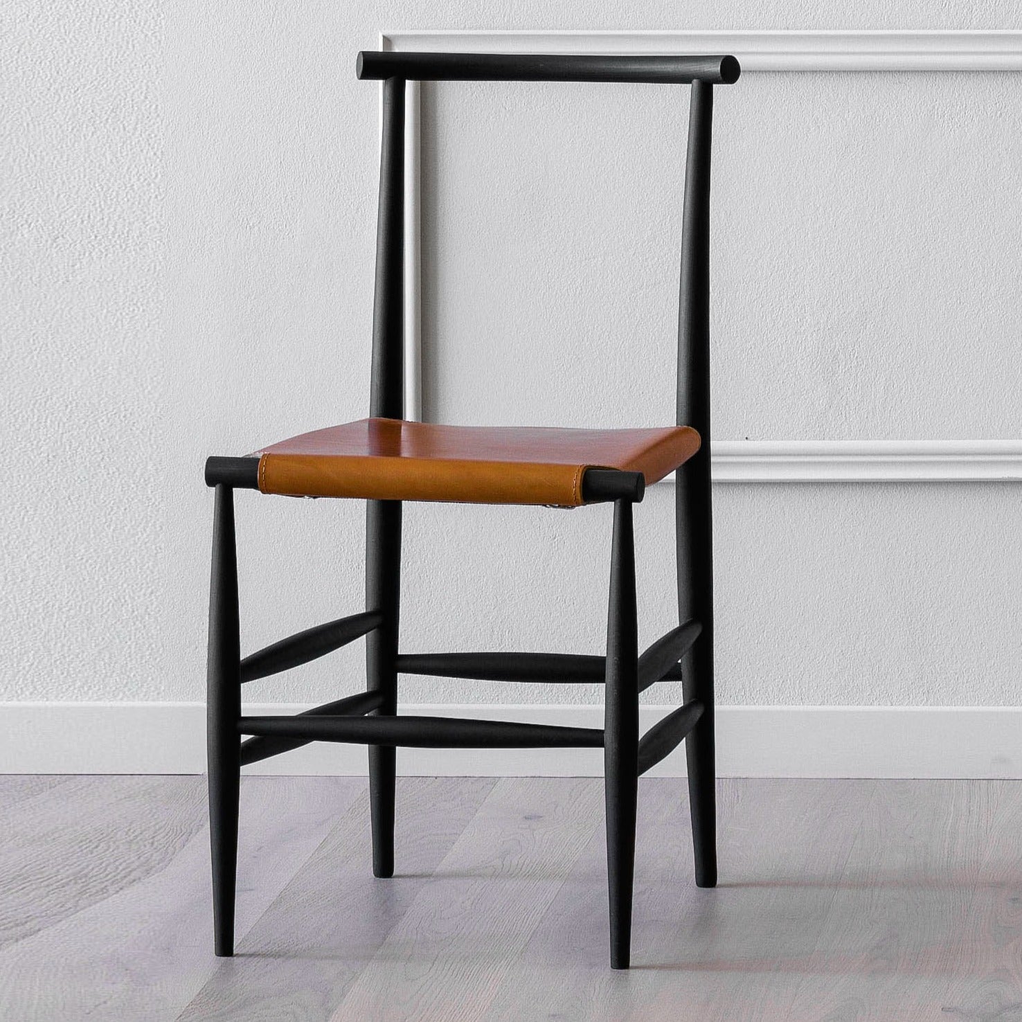 Pelleossa Chair: Seat Upholstered
