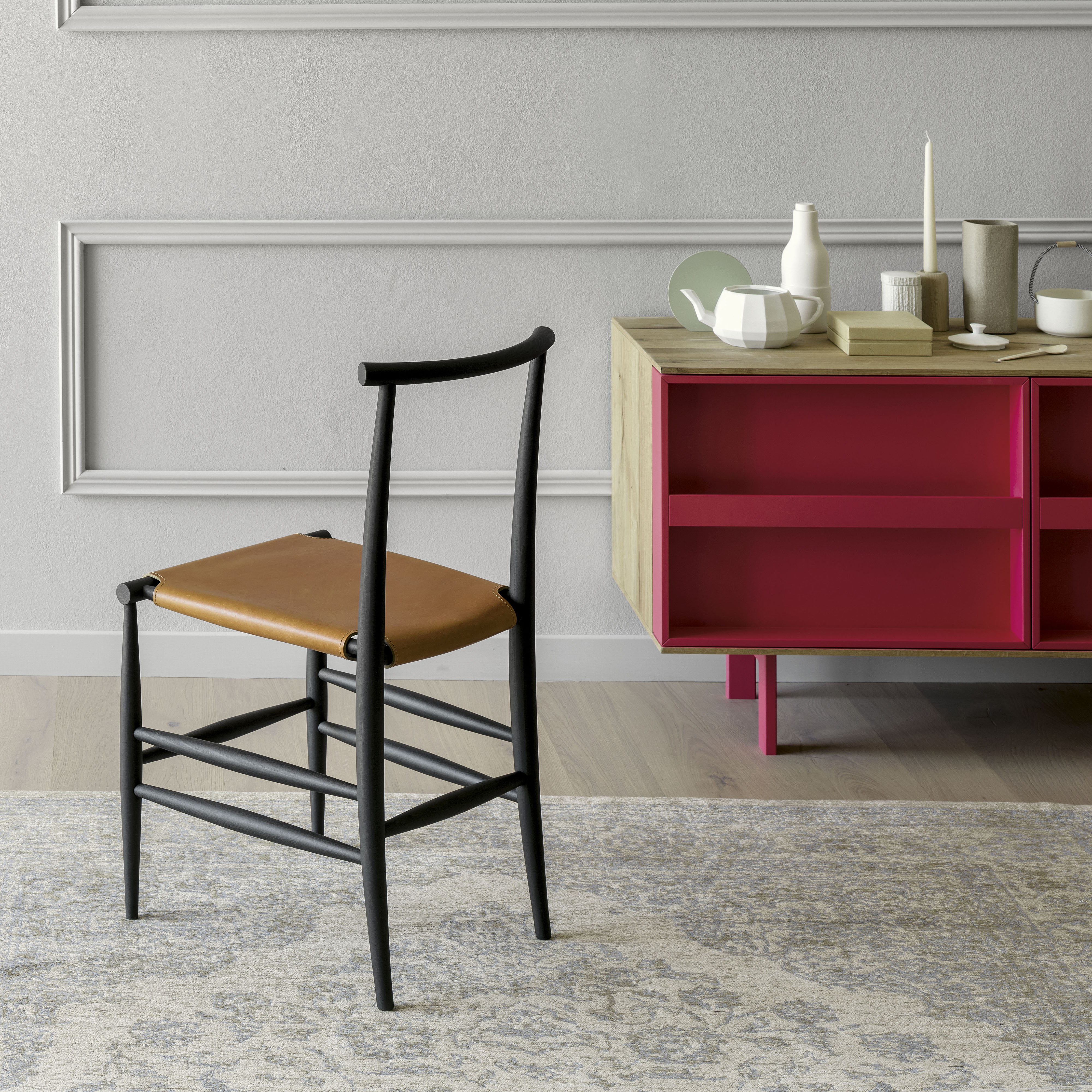 Pelleossa Chair: Seat Upholstered