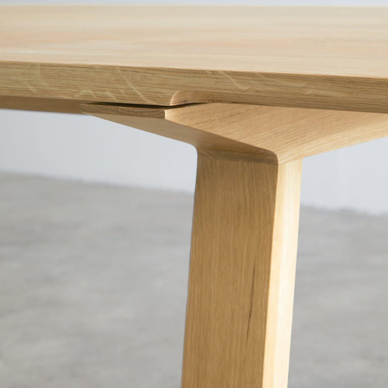 Mitis Table: Medium