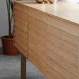 Sussex 8 Sideboard with Drawers: SSX302
