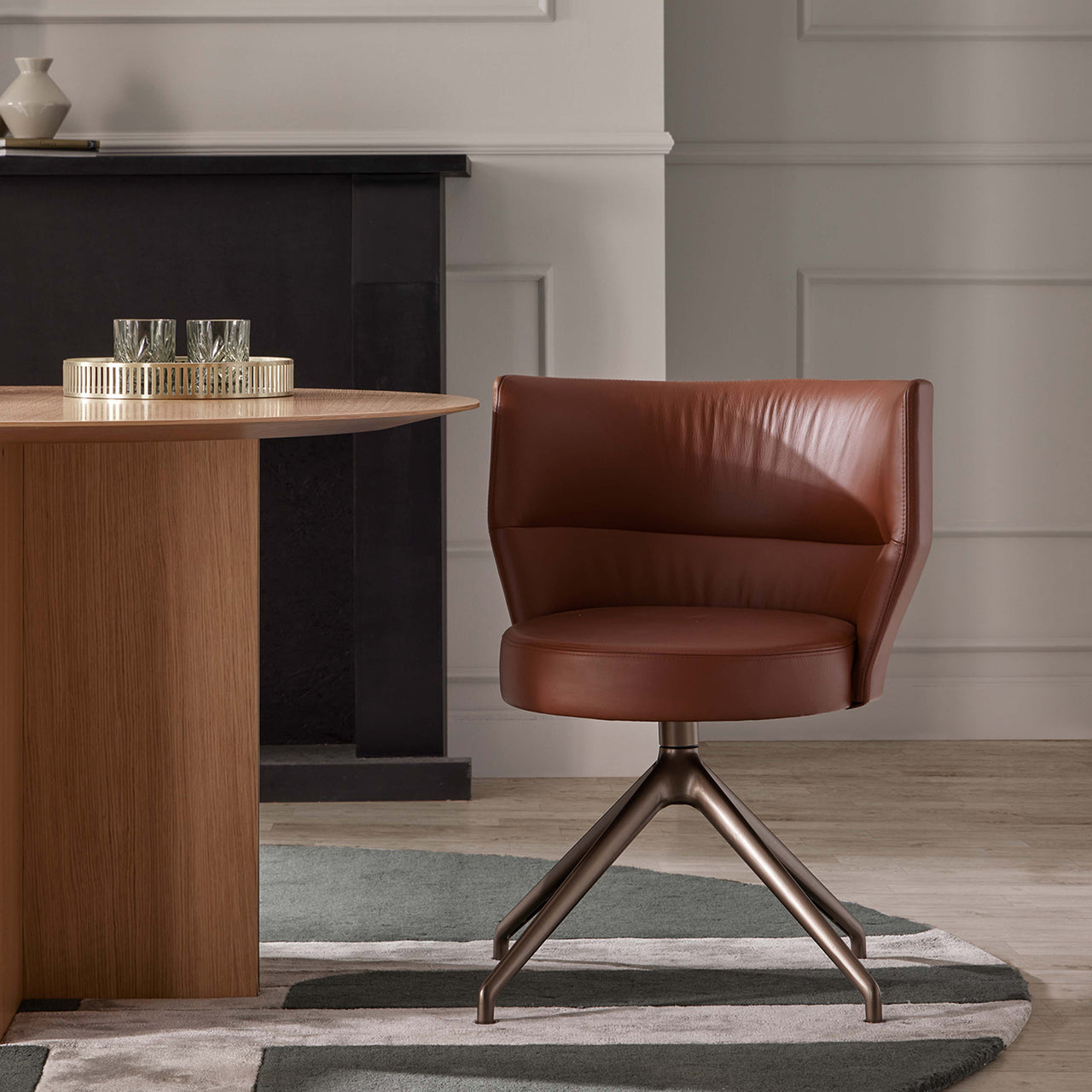 Sena Chair: Metal