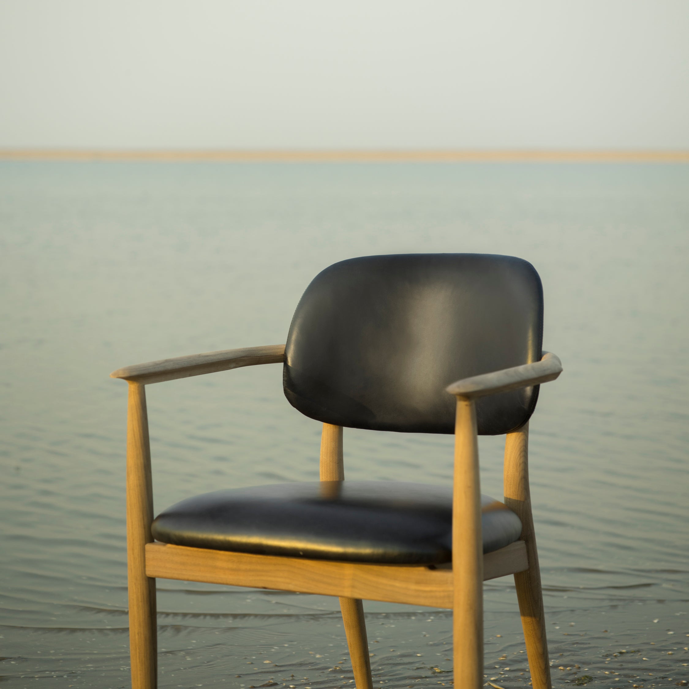 Slow Dining Armchair