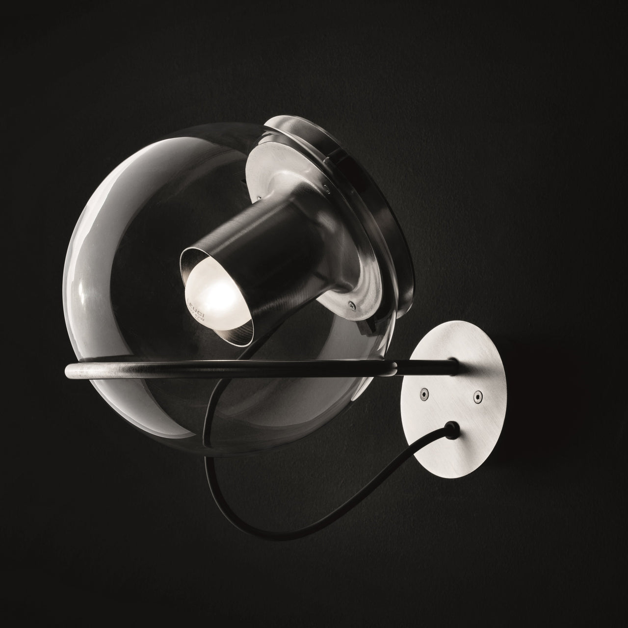 The Globe Wall Lamp
