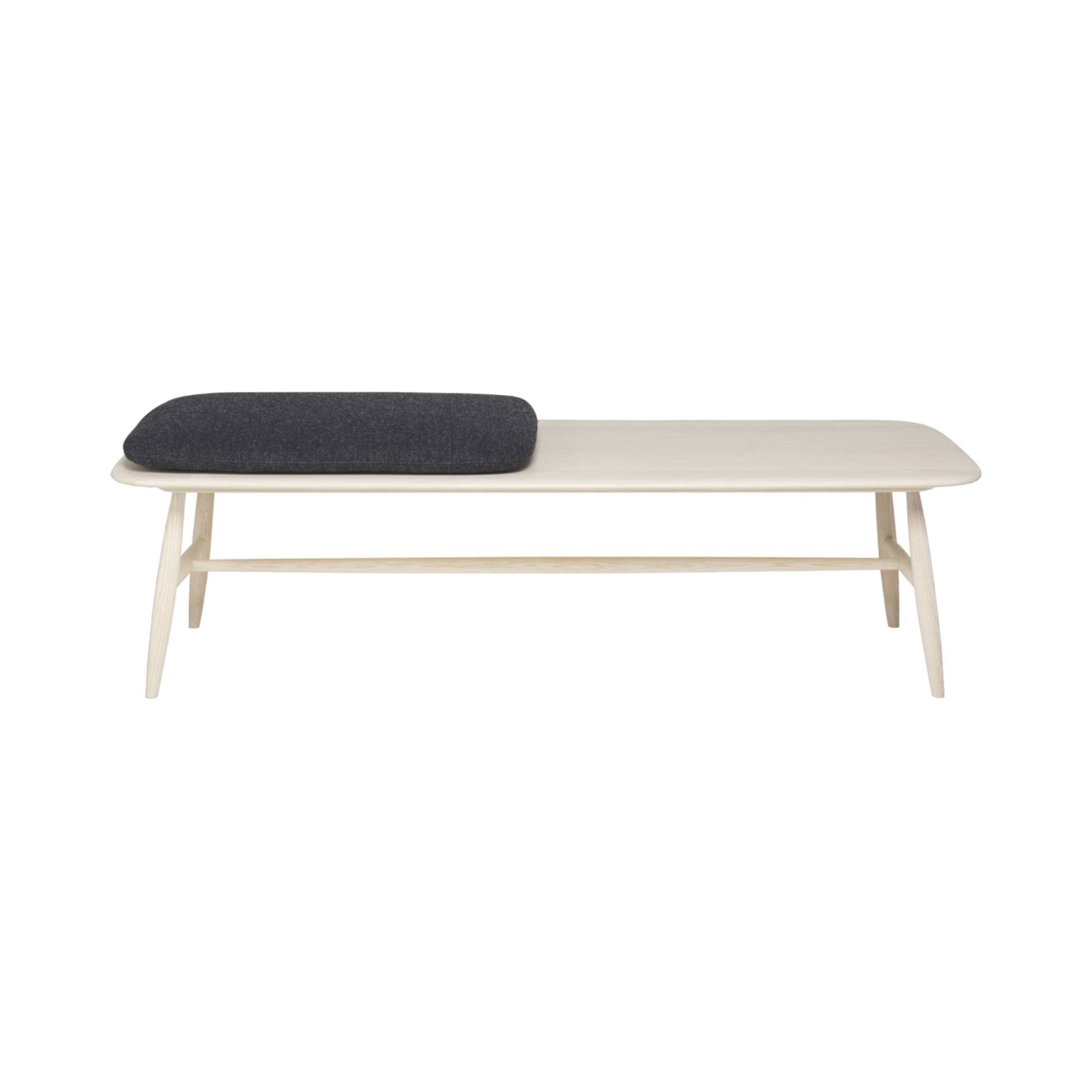 Von Bench with Pad: Natural Ash