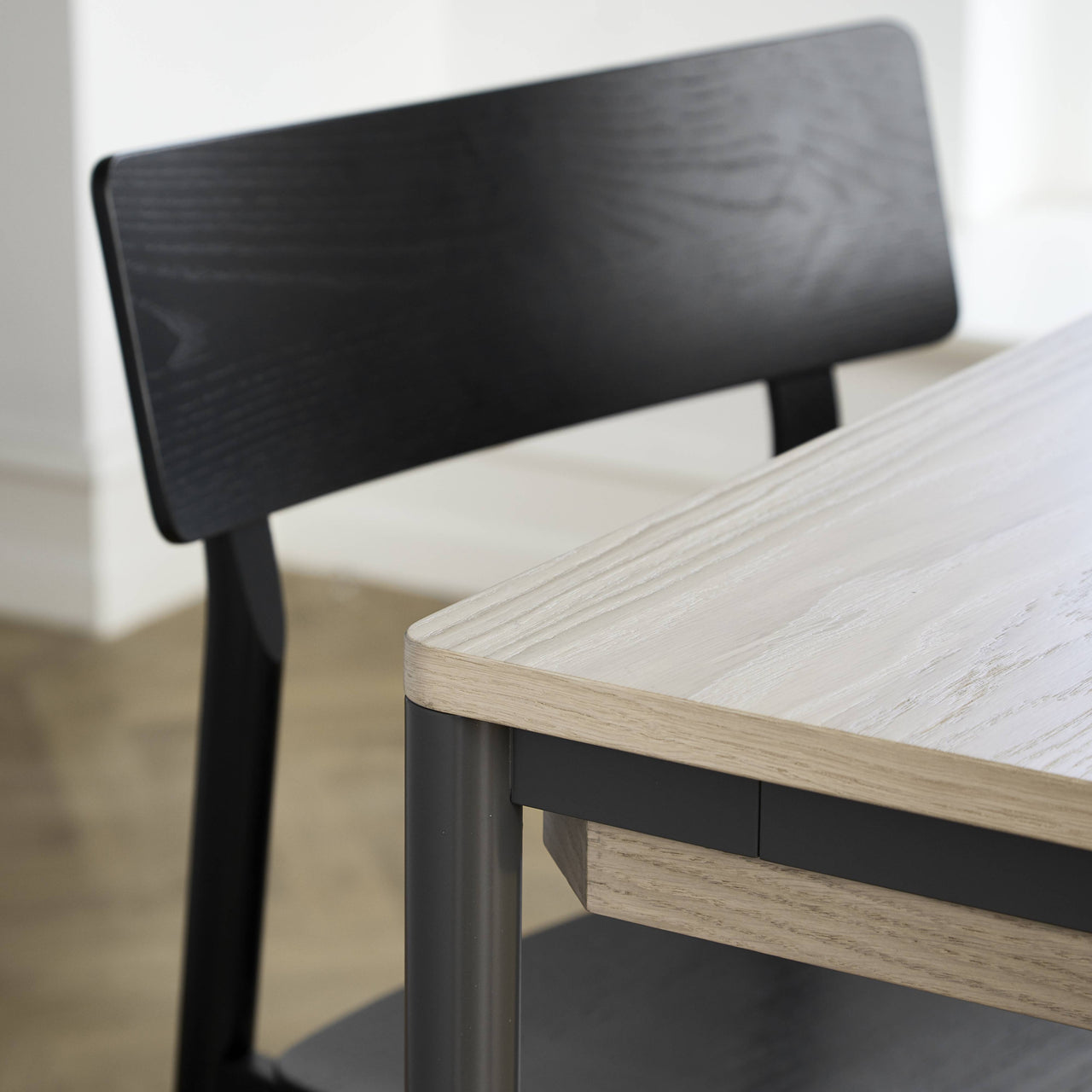 Pause Dining Chair 2.0