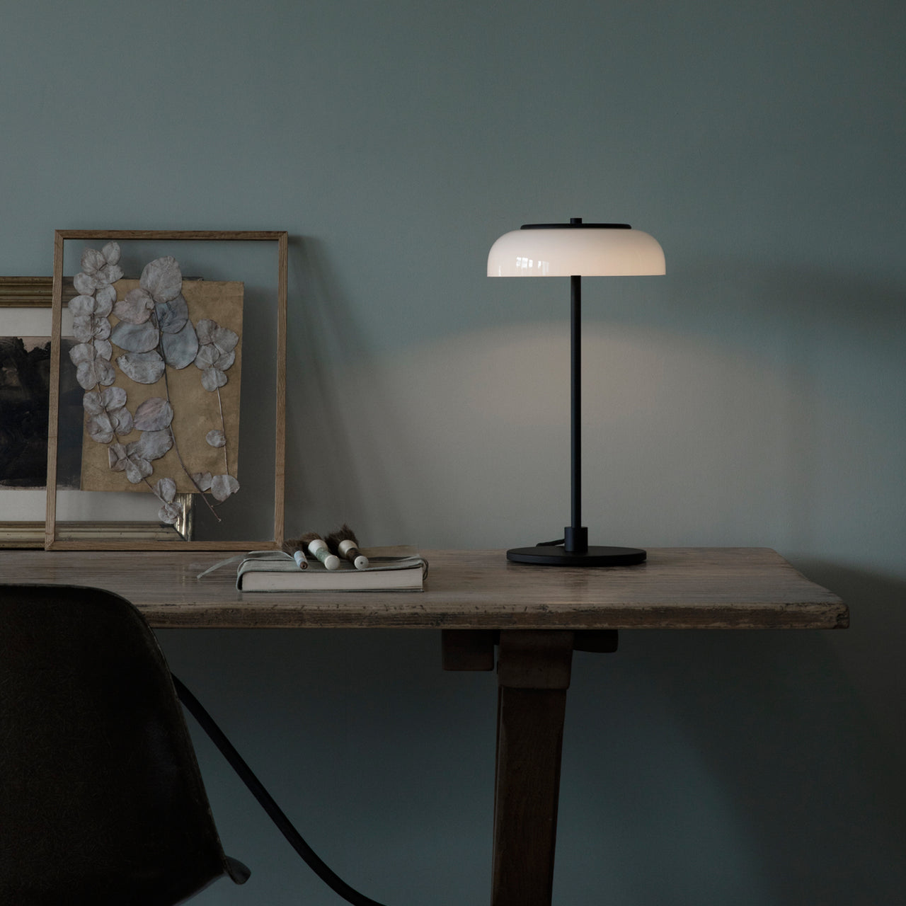 Blossi Table Lamp