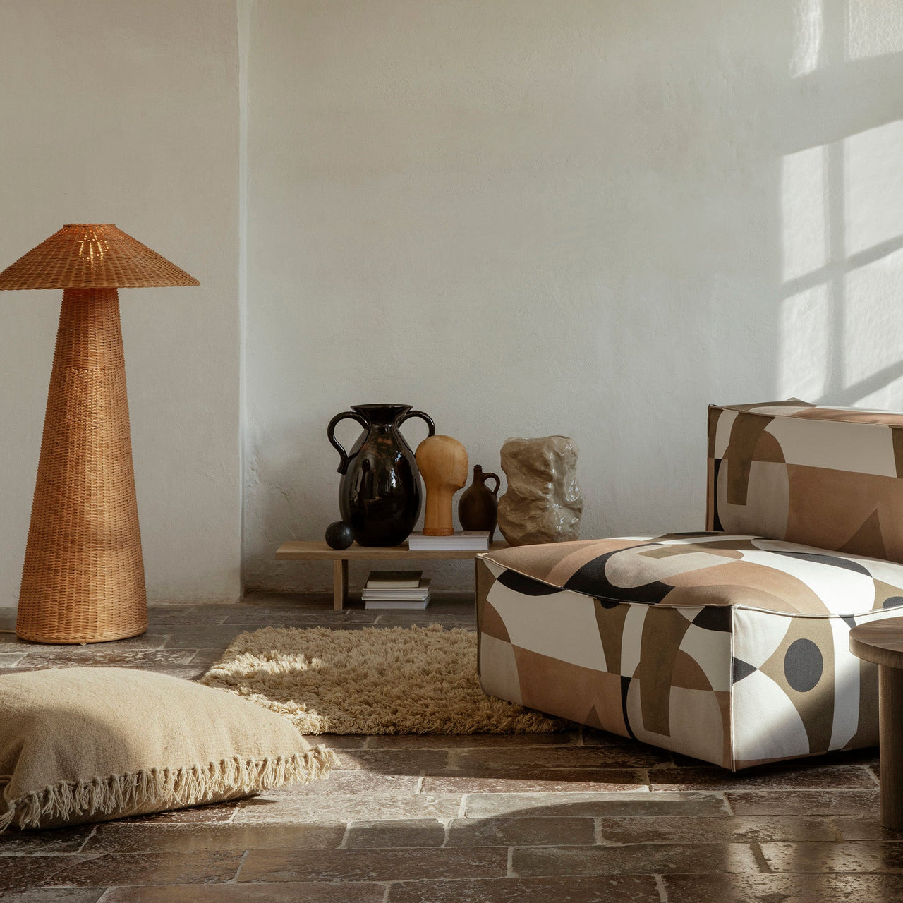 Dou Floor Lamp