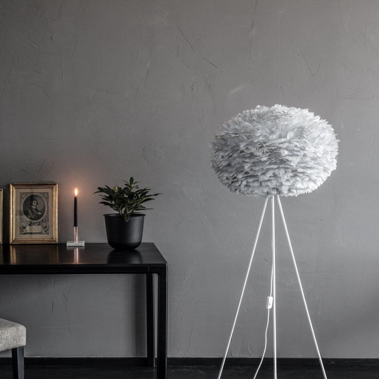 Eos Tripod Floor Lamp