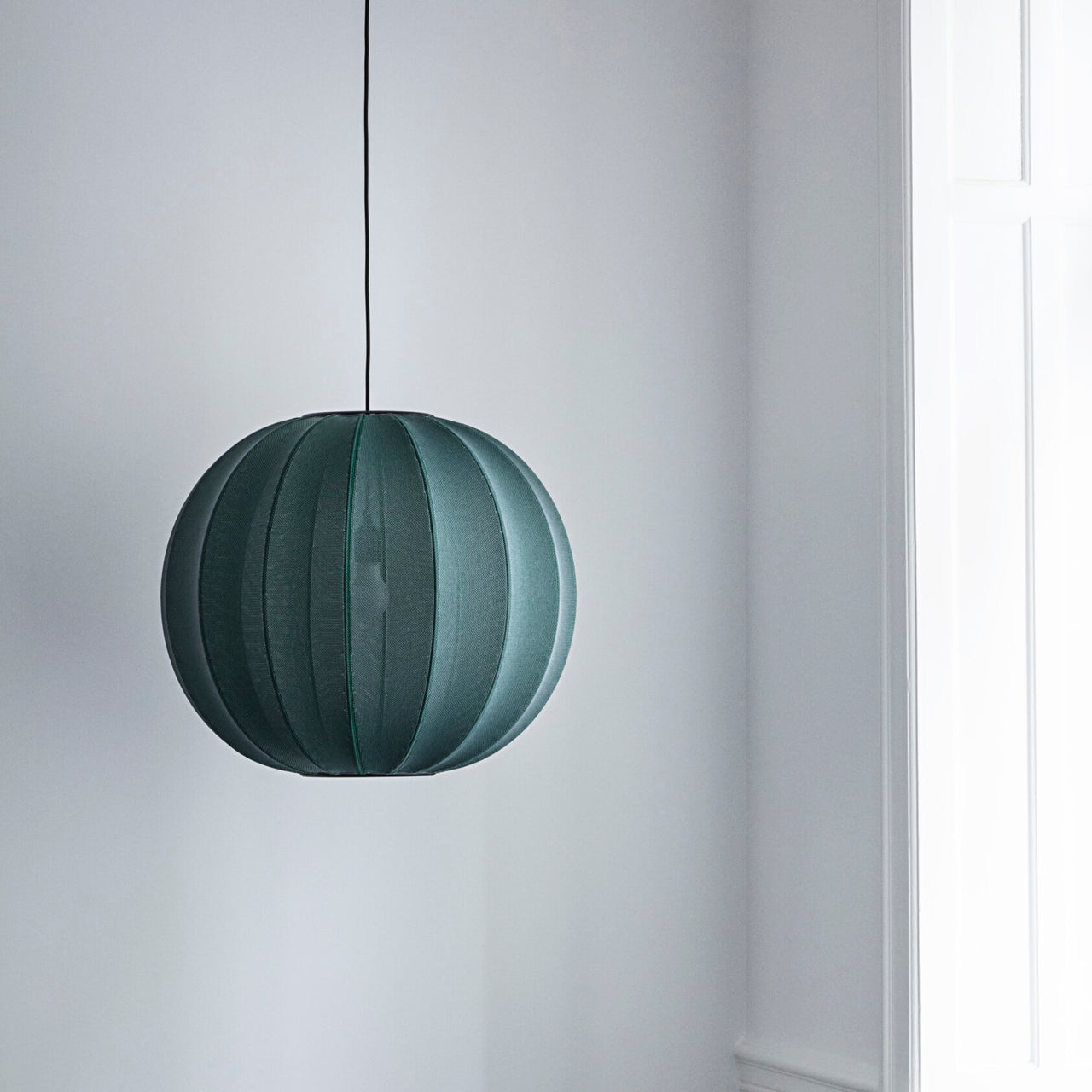 Knit-Wit Round Pendant