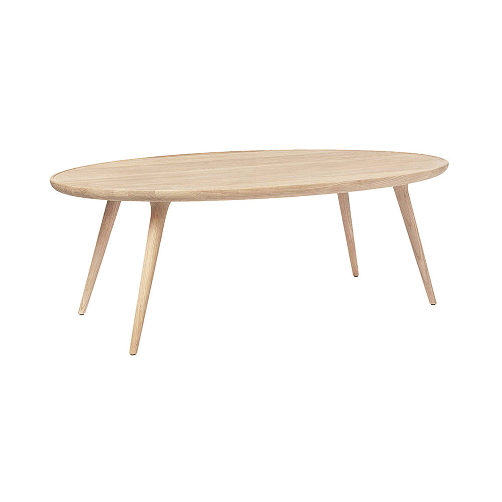 Accent Oval Lounge Table: Matt Lacquered Oak