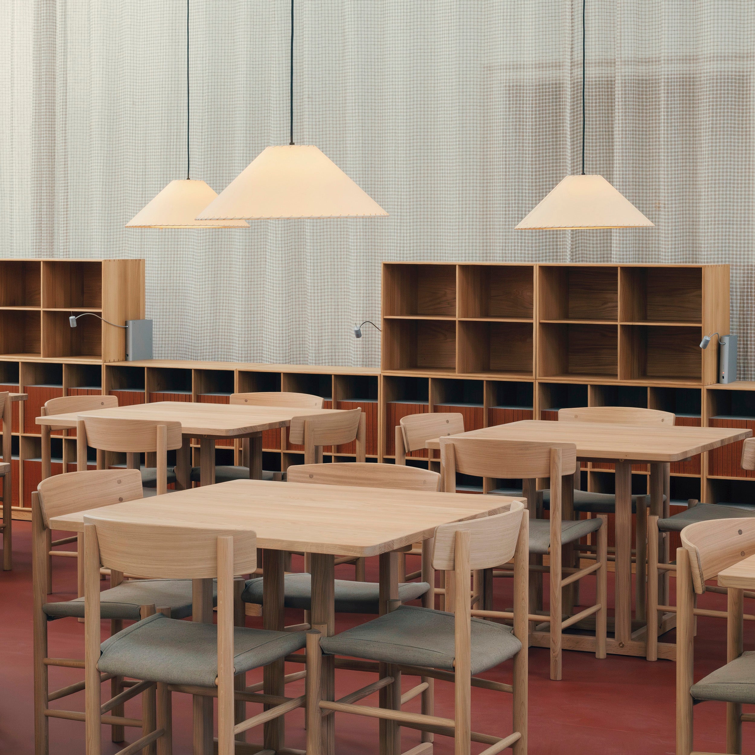 Sísísí Cónicas Planas MT4 Pendant Lamp