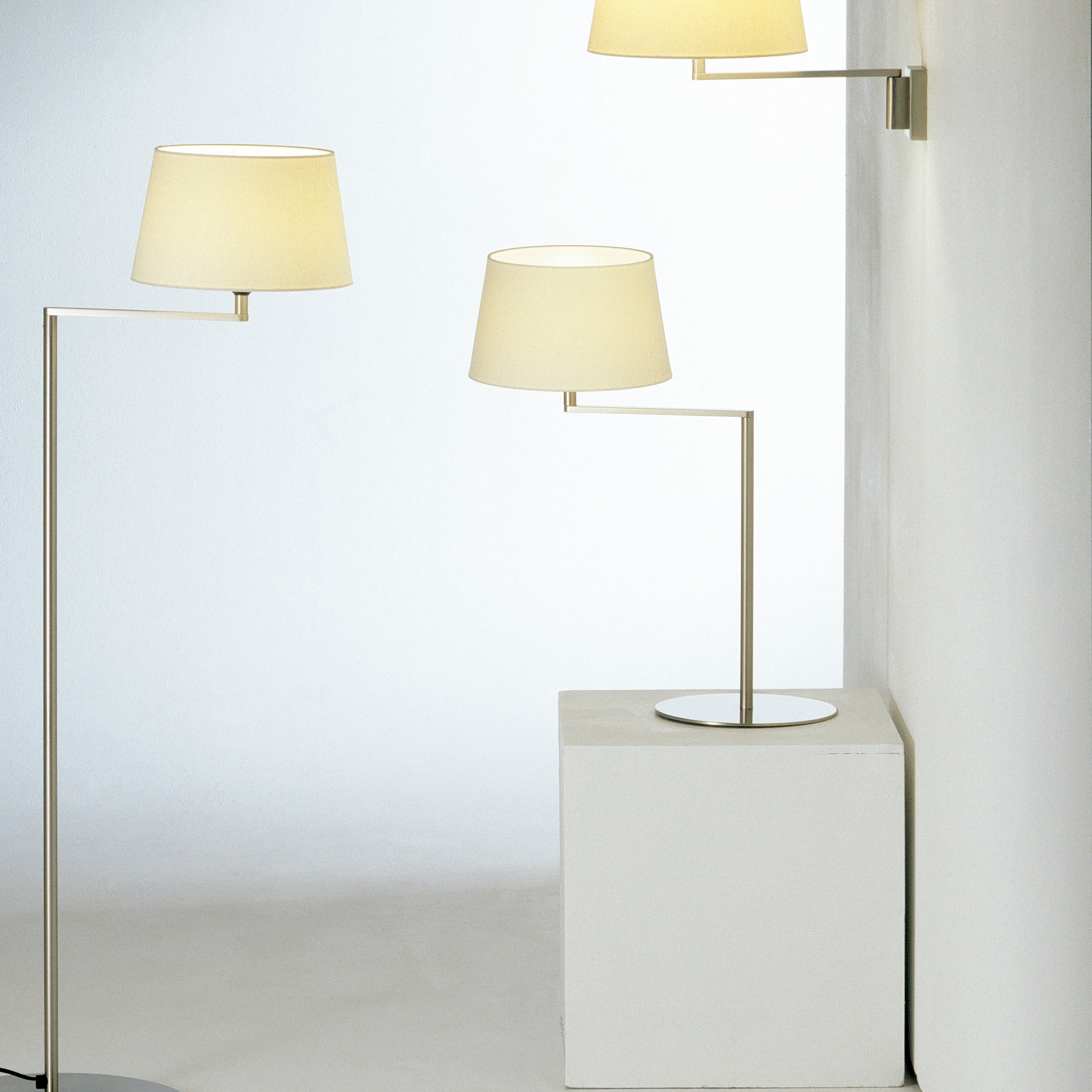 Americana Table Lamp