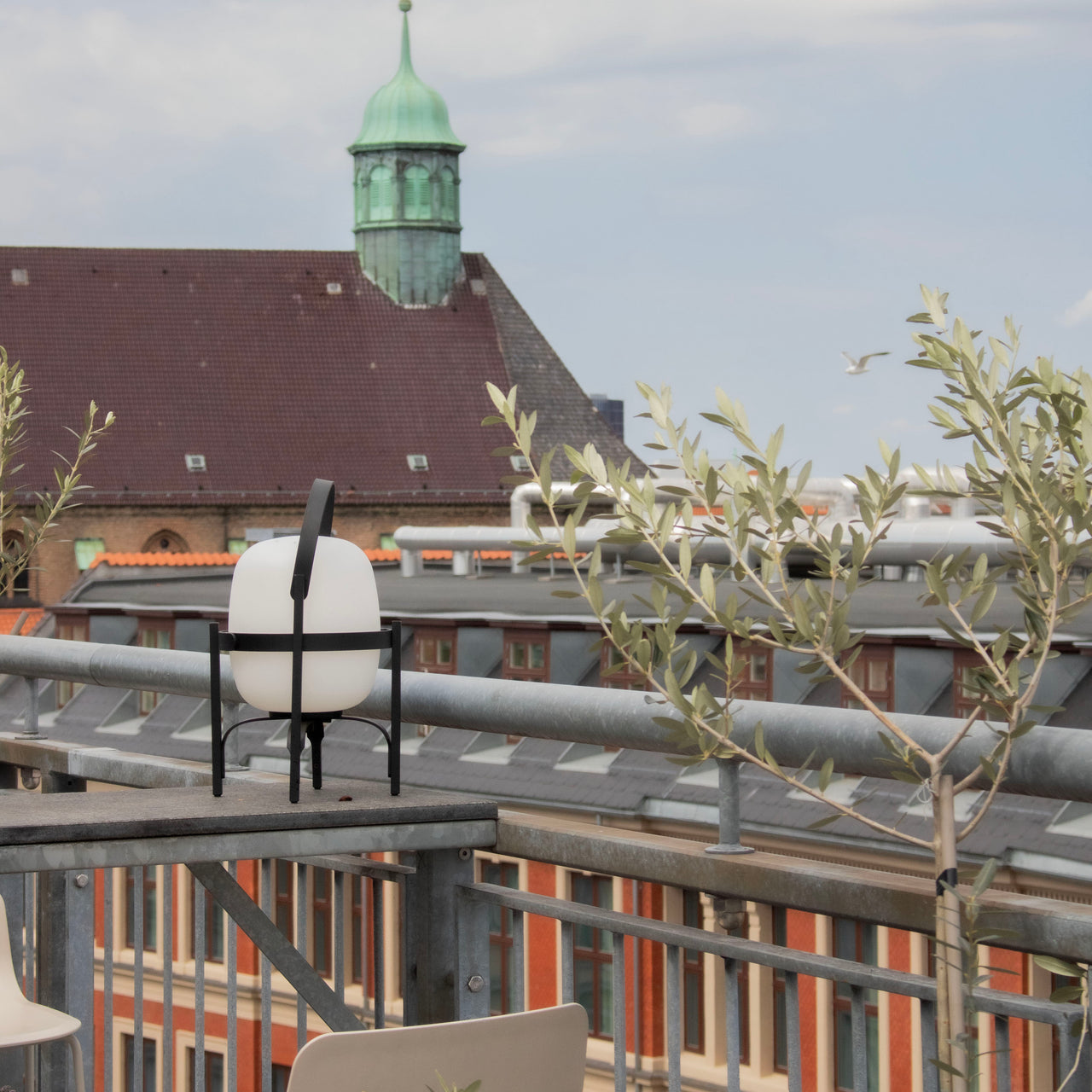 Cestita Alubat Table Lamp