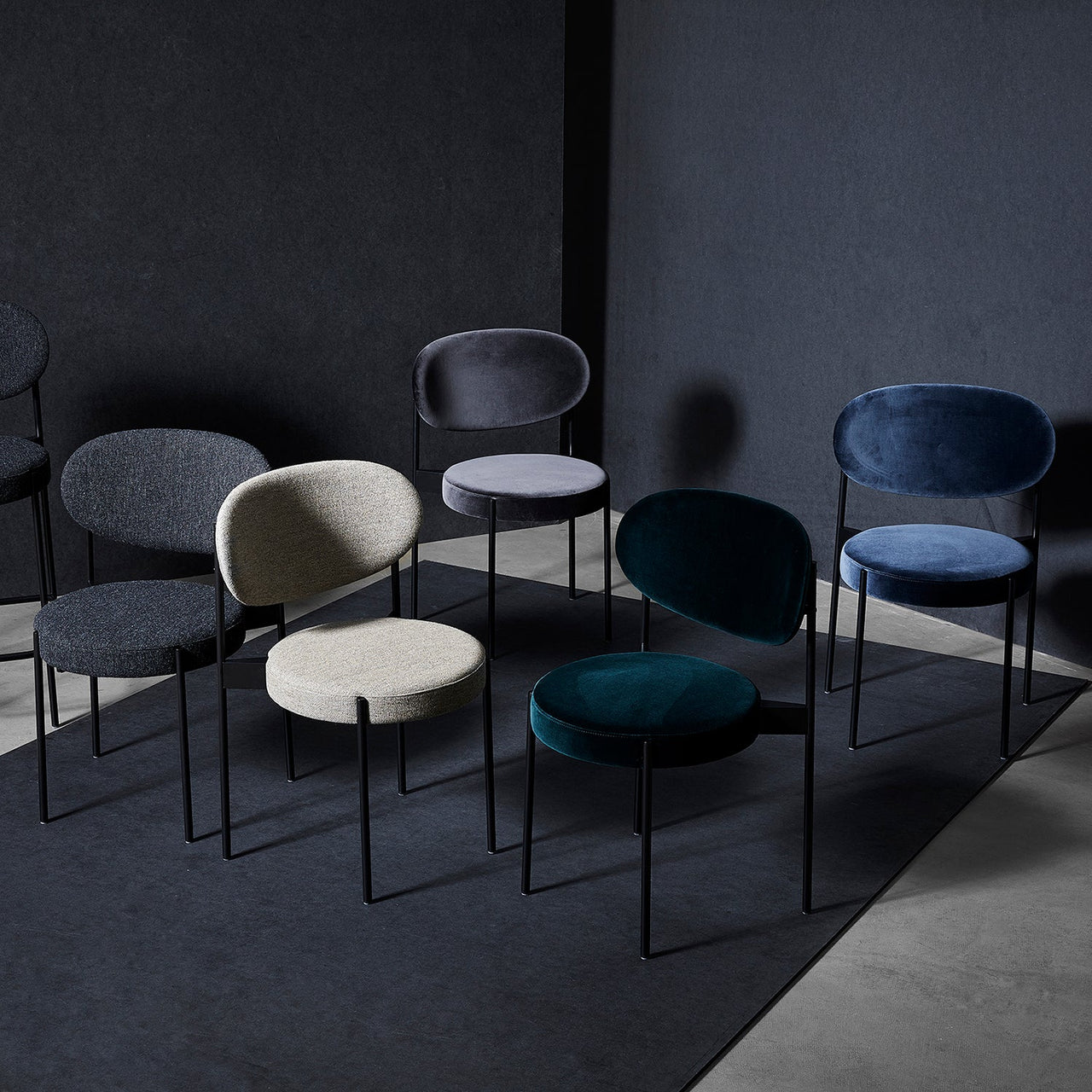 Series 430 Chair: Stacking