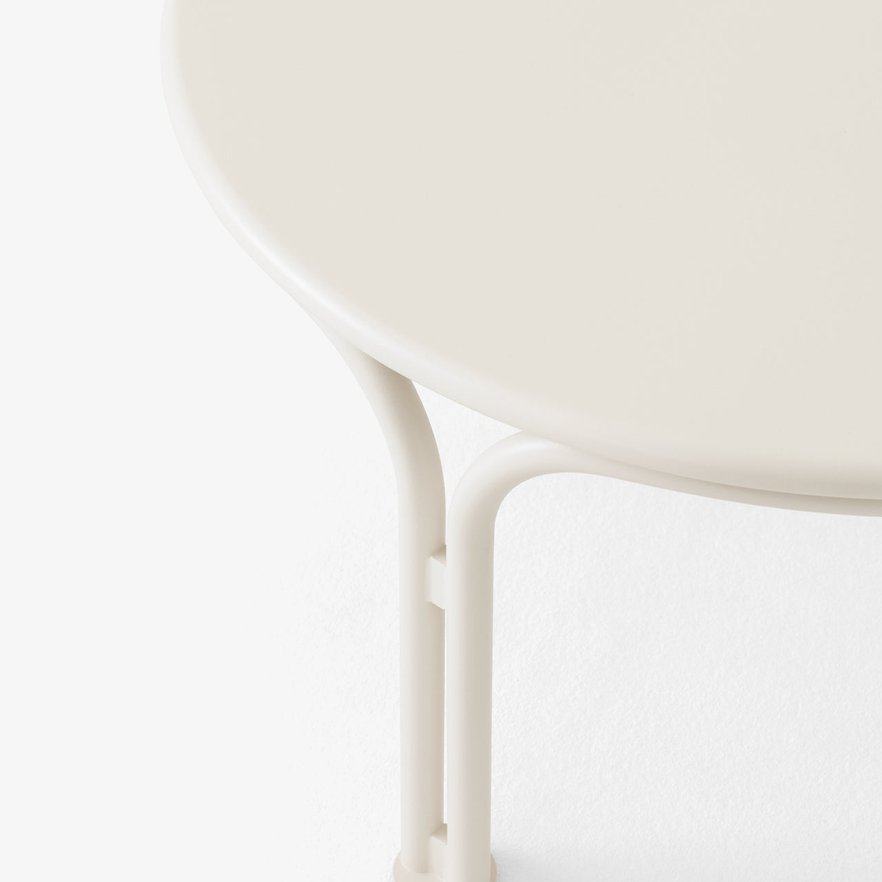 Thorvald SC108 + SC109 Outdoor Coffee Table
